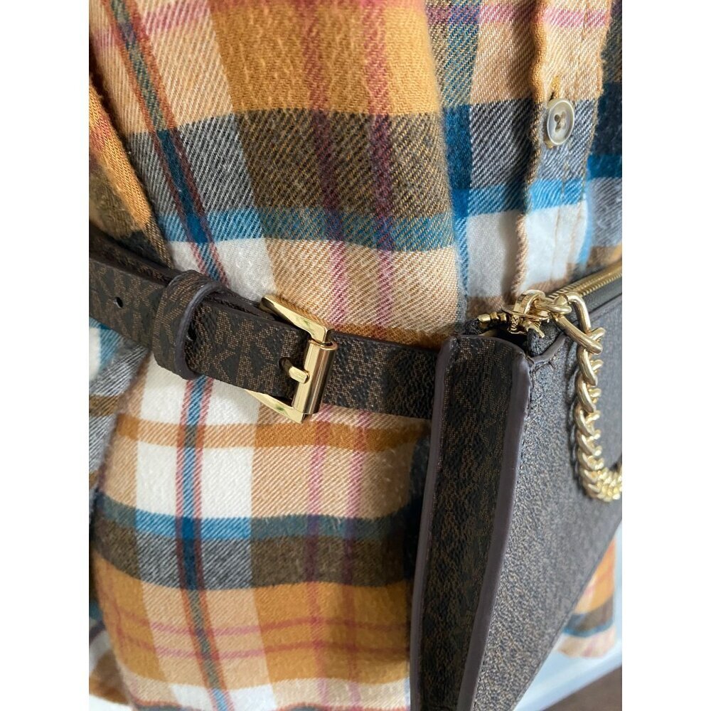 Michael Kors Mk Signature Sleek Fanny Pack Belt Wallet Waist Bag Small Chocolate - Picture 7 of 9